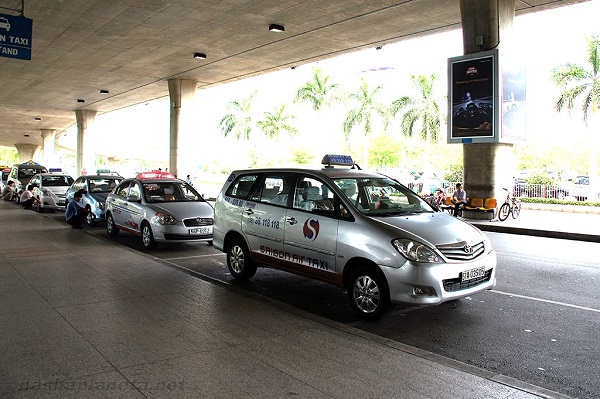Taxi aeropuerto Saigón