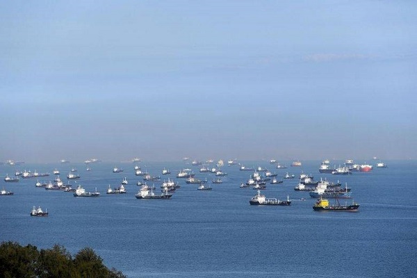 Barcos en el estrecho de Malaca