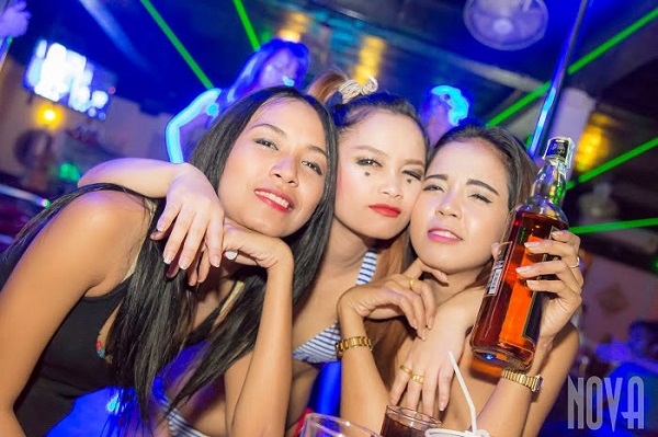 Chicas en Tailandia