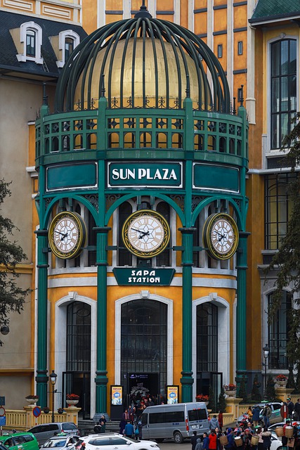 Sun Plaza. Hotel y centro comercial en Sapa.