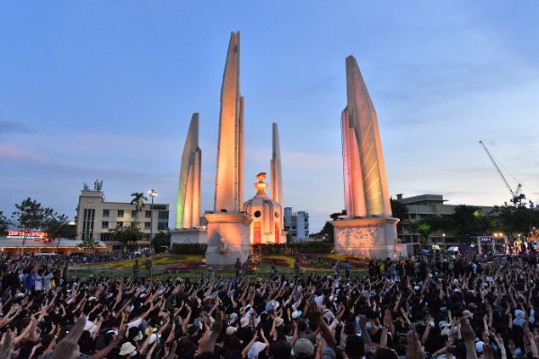 protesta estudiantes tailandia